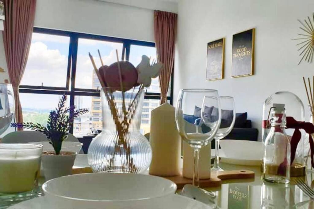 Cozy Mayfair Homestay Puchong Bagian luar foto